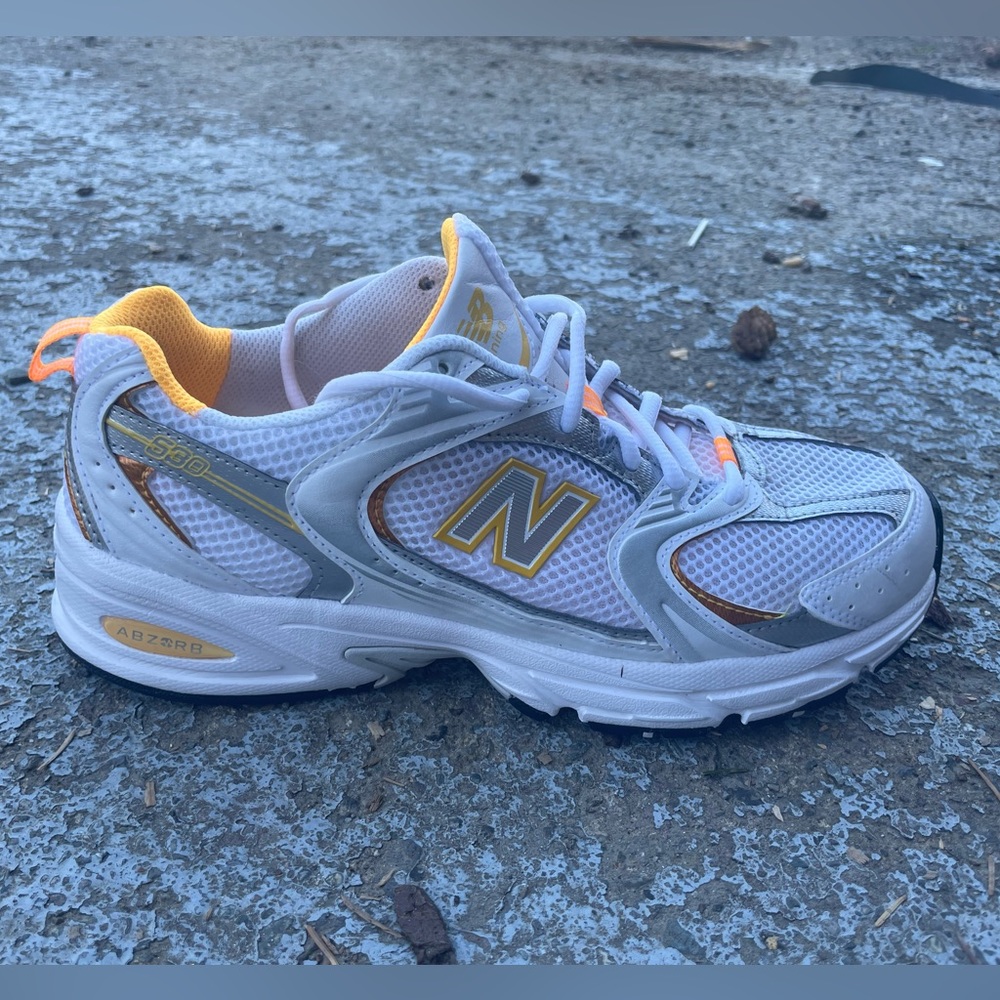 New Balance 530
